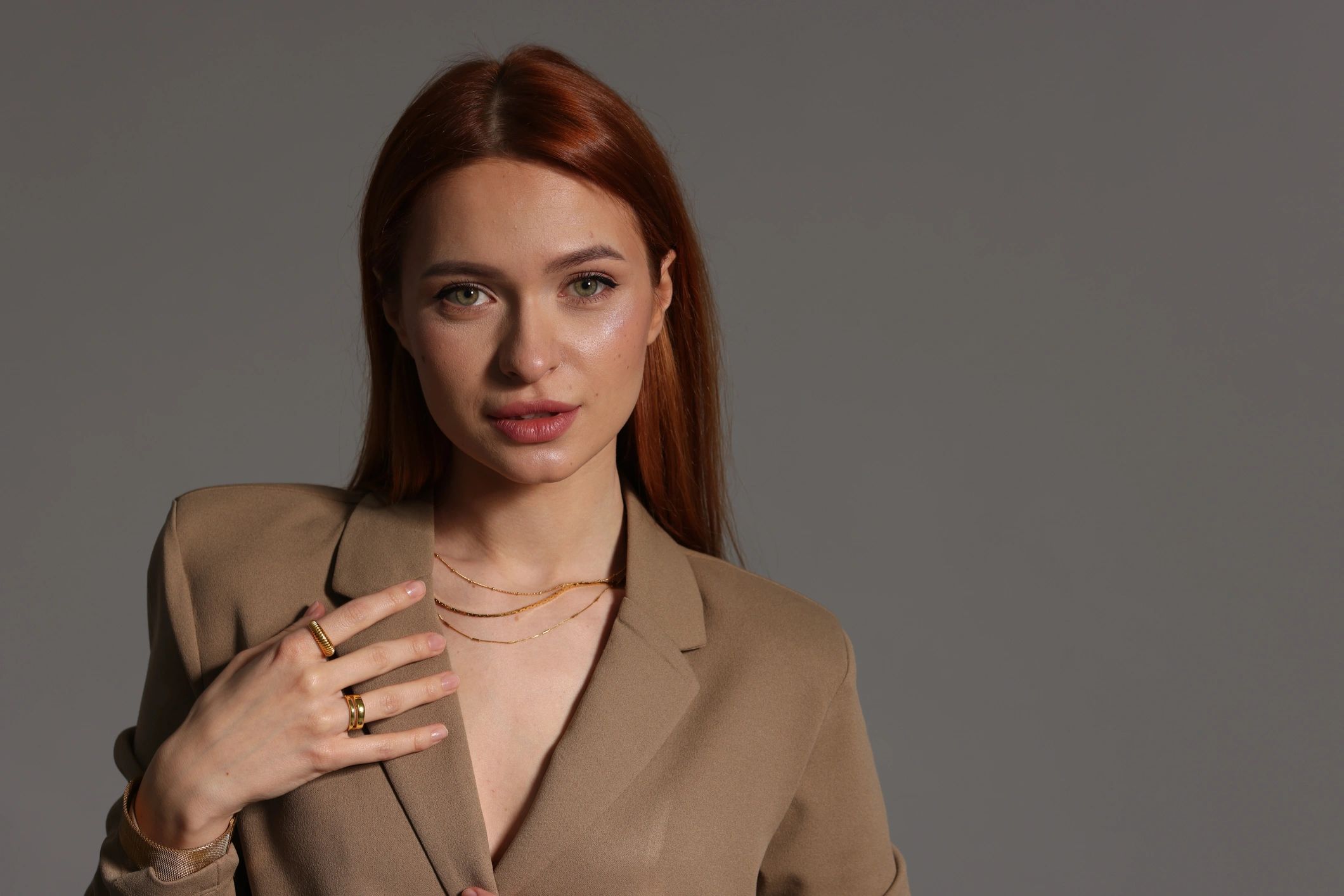 fashion jewelry rings model